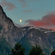 Night in Gudvangen on the southern end of Nærøyfjorden